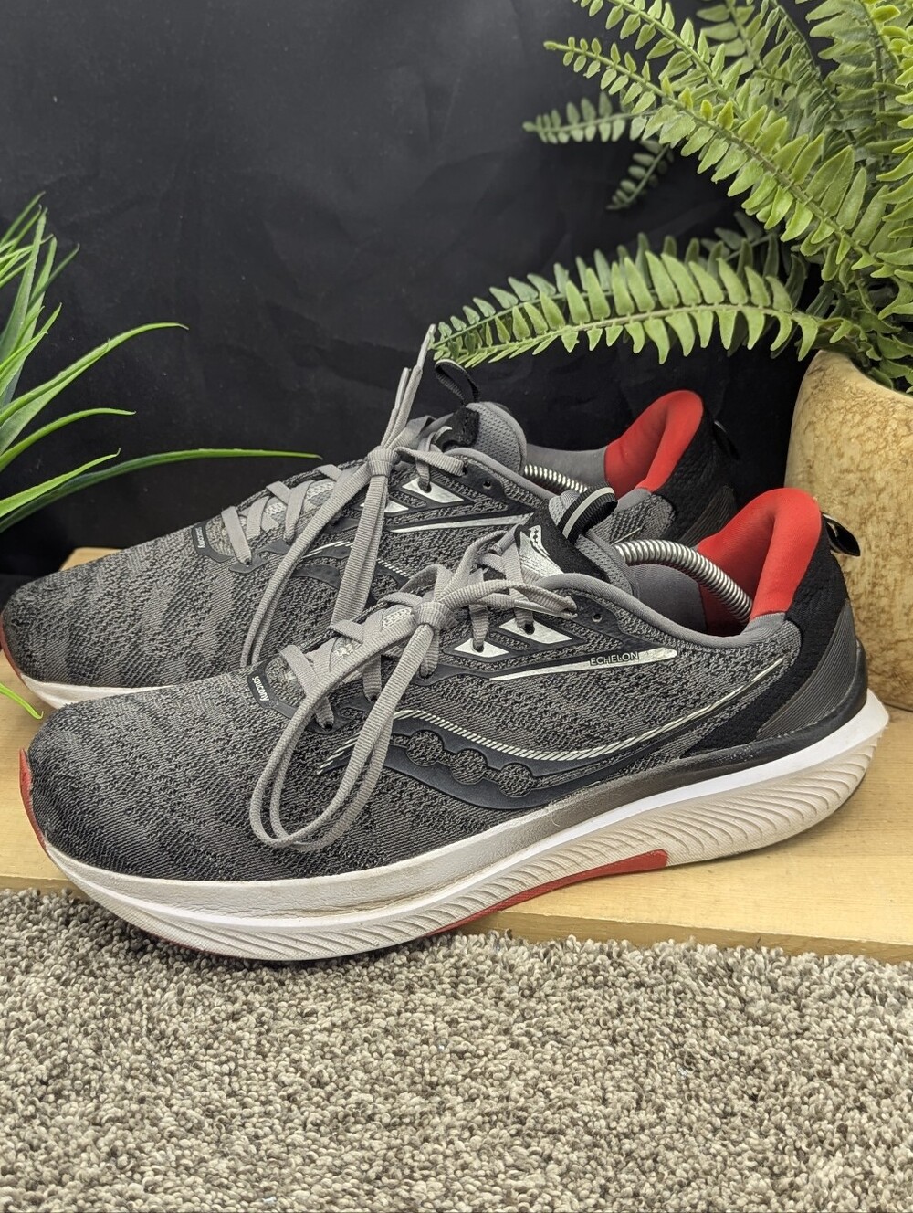 Saucony Echelon 10 Mens Size 12 Running Walking Gym Workout Casual Comfort Shoes
